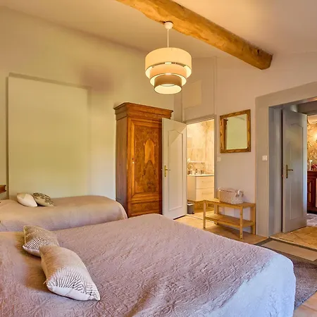 Holiday home Le Pigeonnier - Piscine Privee Et Jacuzzi *