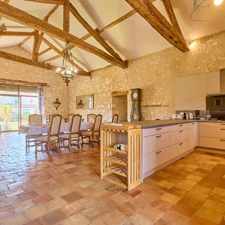 Le Pigeonnier - Piscine Privee Et Jacuzzi Holiday home Thenac (Dordogne)